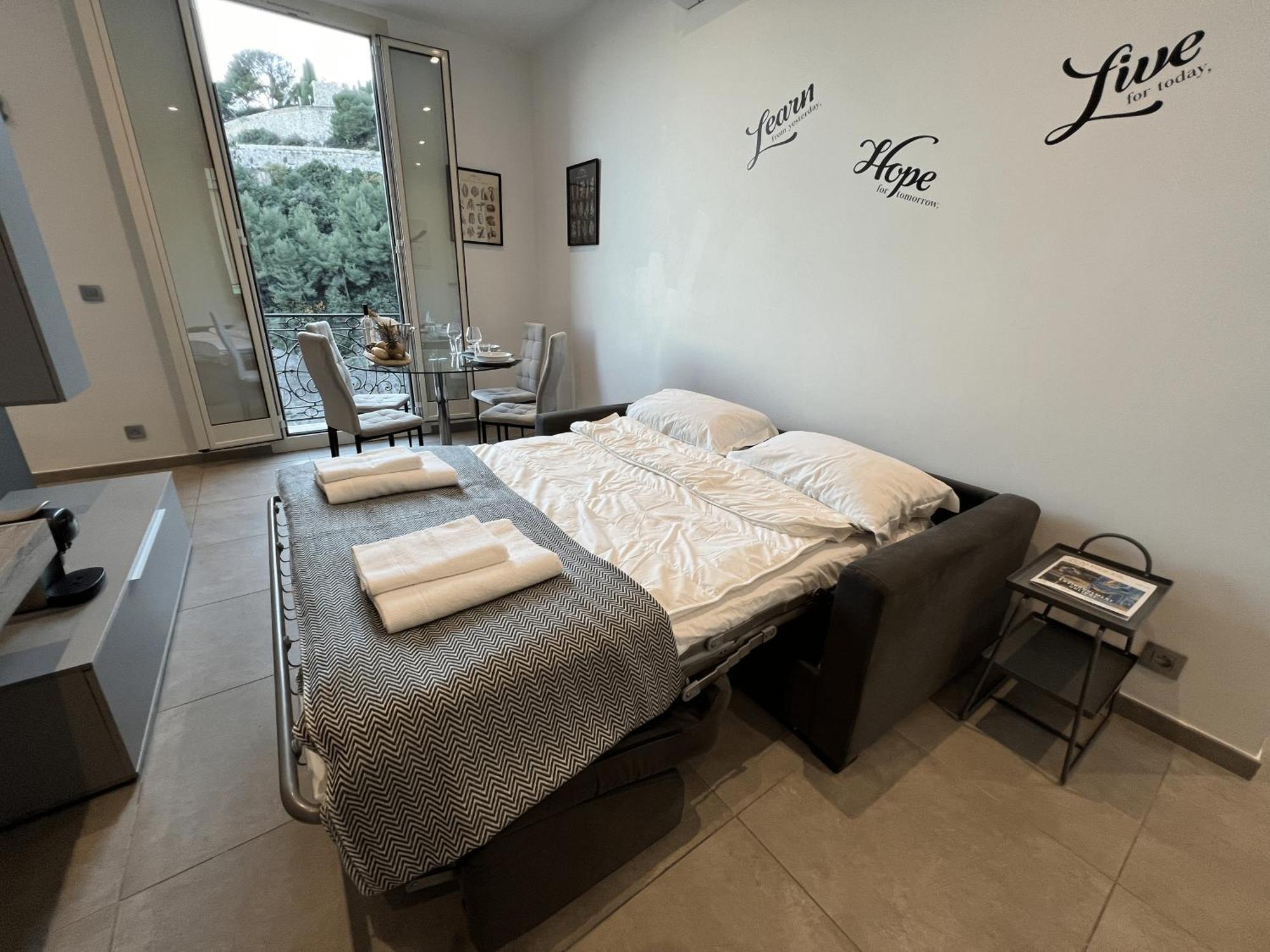 My Residence D'Azur Maison Micheloni 보솔레이 외부 사진